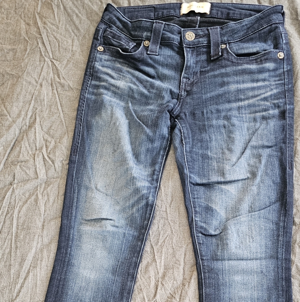 Big star dark blue